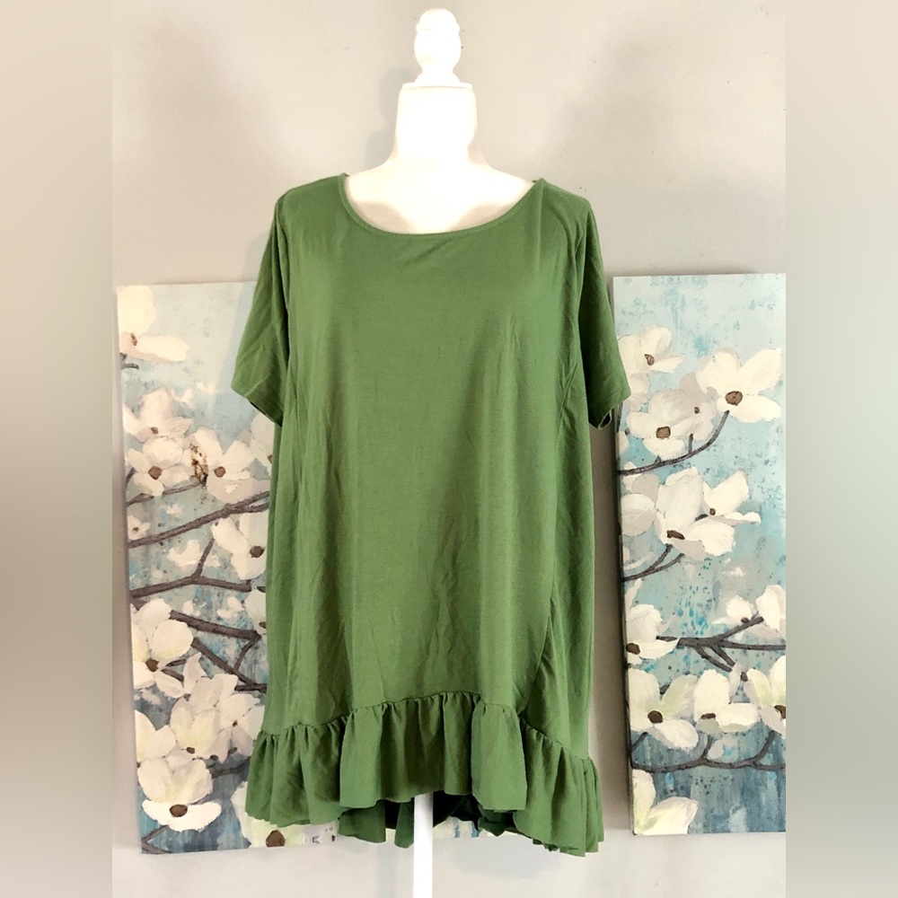 Zenana Premium Green Short Sleeve Tunic Style Ruffle Top